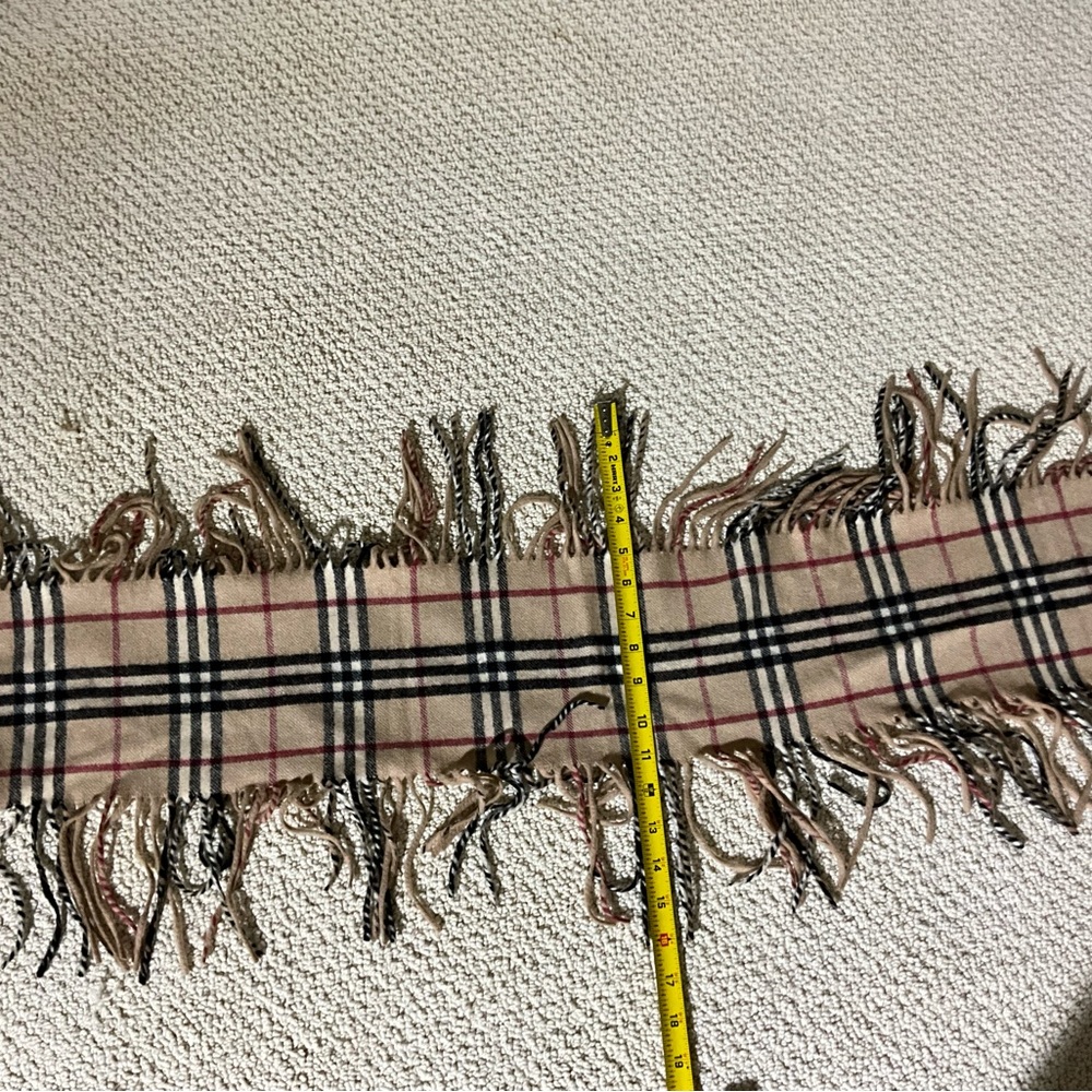 Authenticated Burberry London Cashmere Tan Red Black Plaid Fringe Scarf Unisex - Picture 9 of 13
